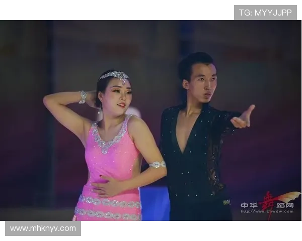 回顾与展望交织的年度体育赛季精彩全景总结冠军风云与团队荣耀篇章 - 副本 (3)