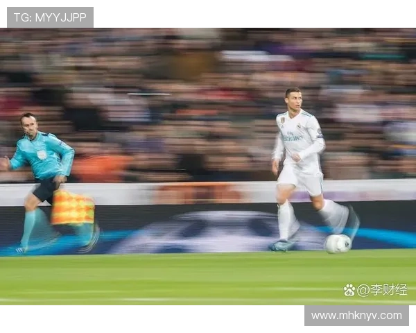 最新足球焦点战报豪门争冠风云再起群星闪耀赛场激战引爆全球热议 - 副本