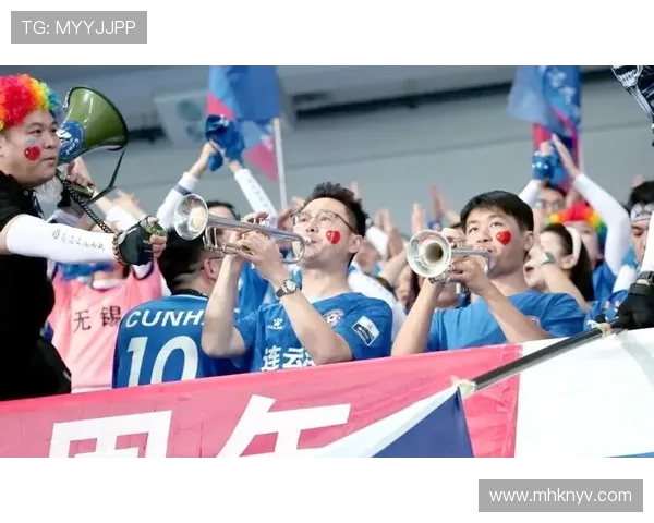 激战五局逆转夺冠全国排球联赛上演巅峰对决点燃球迷热情再创辉煌 - 副本