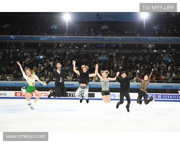 体育新闻网站专题聚焦全球赛事热点与球星风采全景多维深度解析报道 - 副本 (3)